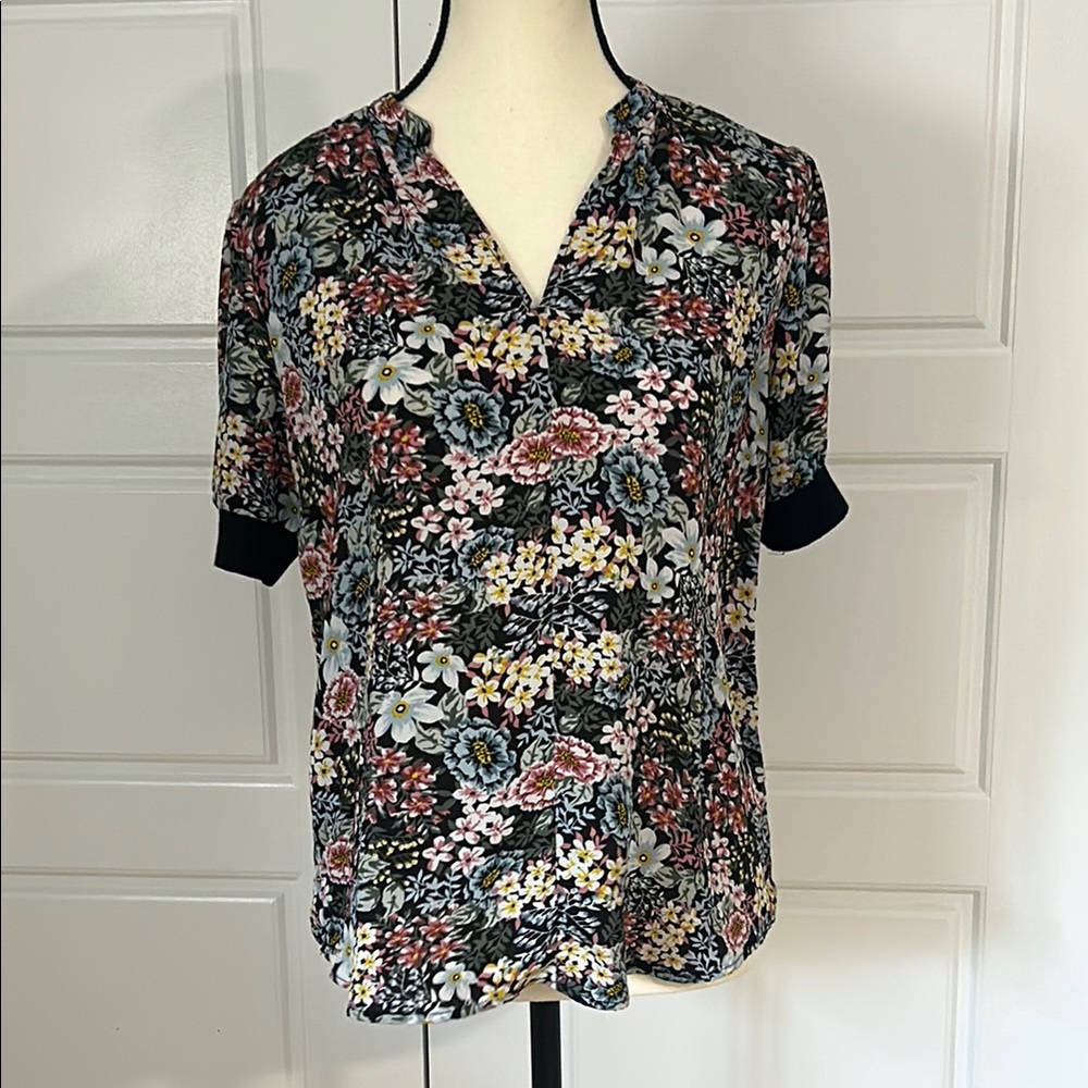 Catherine Malandrino Floral Blouse with Cuffed Sleeves